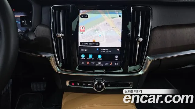 Volvo S90 — Фото автомобиля 20