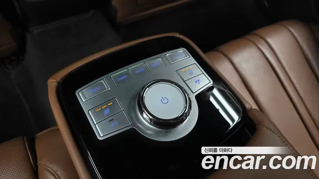 Genesis G80 Бензин 2.5 турбо 2WD — Фото автомобиля 14