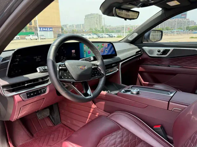 Cadillac CT6 — Фото автомобиля 10