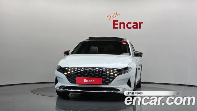 Hyundai Grandeur New — Фото автомобиля 3