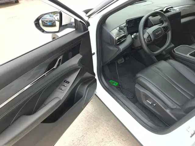 Dongfeng Fengshen L7 — Фото автомобиля 15