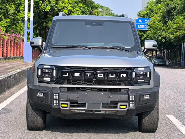 Jetour T2 — Фото автомобиля 2