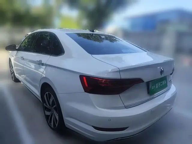 Volkswagen Sagitar — Фото автомобиля 24