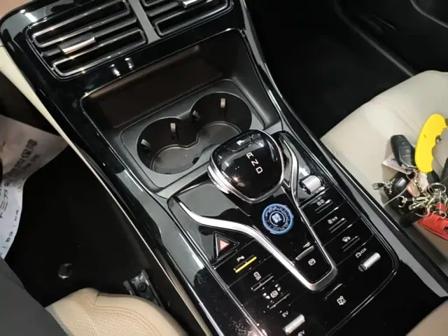 BYD Qin PLUS — Фото автомобиля 13