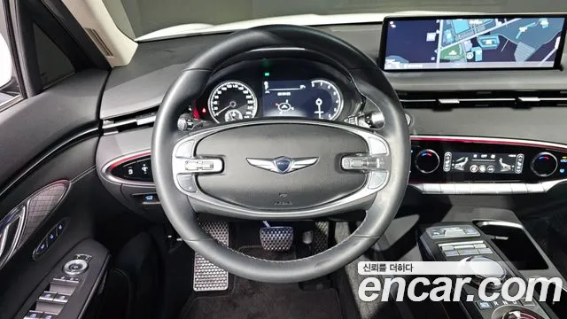 Genesis GV70 — Фото автомобиля 13