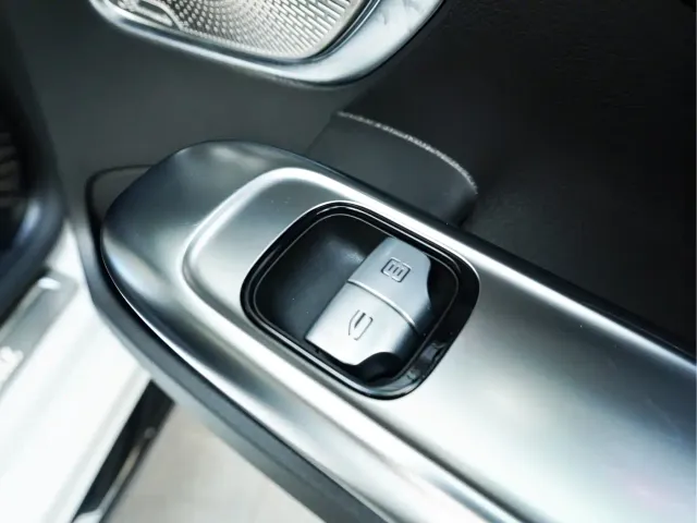 Mercedes-Benz C-Class — Фото автомобиля 22
