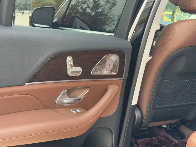Mercedes-Benz GLE-Class — Фото автомобиля 18