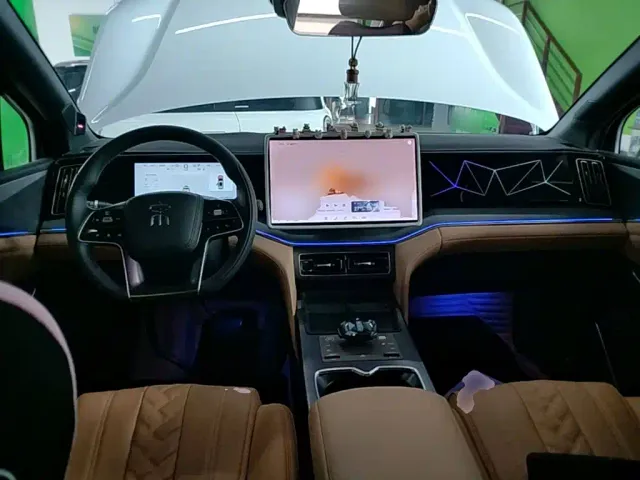 BYD Song L DM-i — Фото автомобиля 9