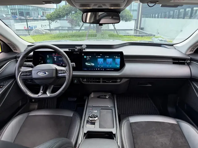 Ford Mondeo — Фото автомобиля 15
