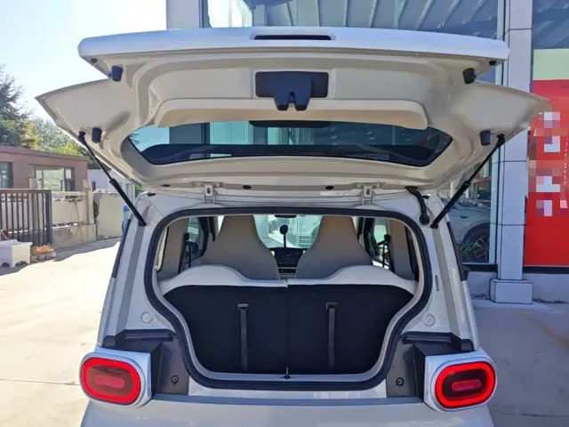 Wuling Hongguang Mini EV — Фото автомобиля 18