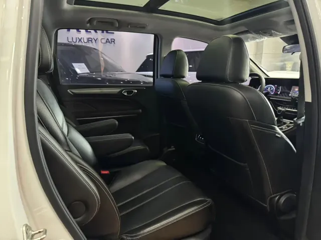 GAC Trumpchi M6 — Фото автомобиля 11