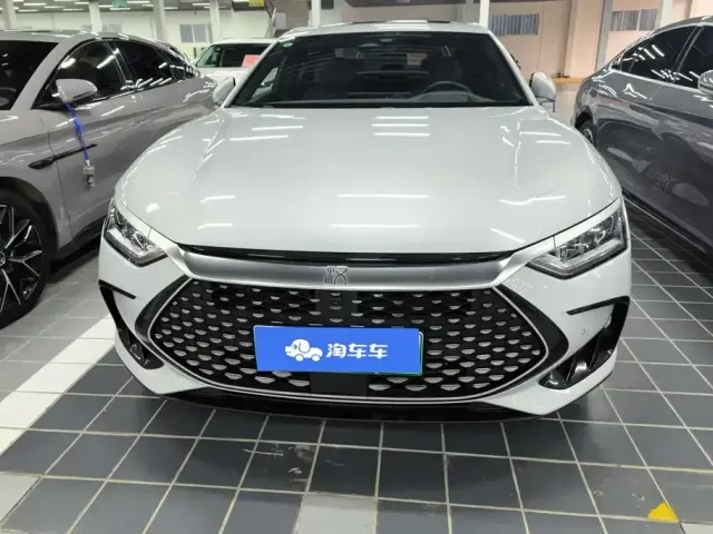 BYD Han — Фото автомобиля 2