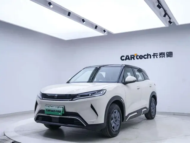 BYD Yuan UP — Фото автомобиля 12