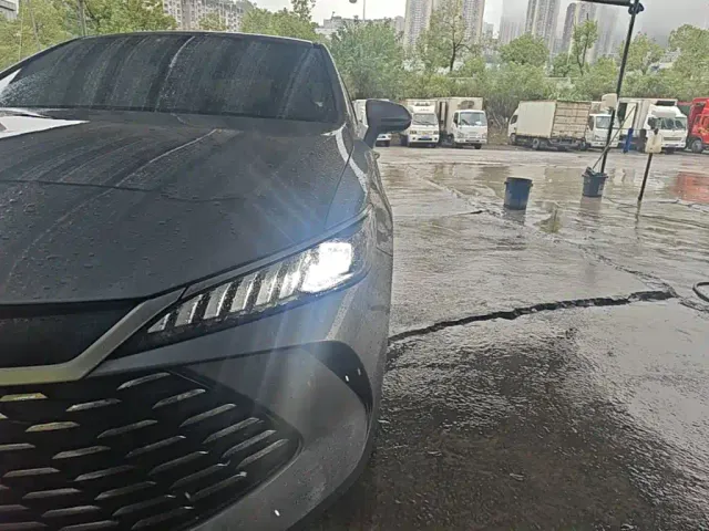 BYD Qin PLUS — Фото автомобиля 23