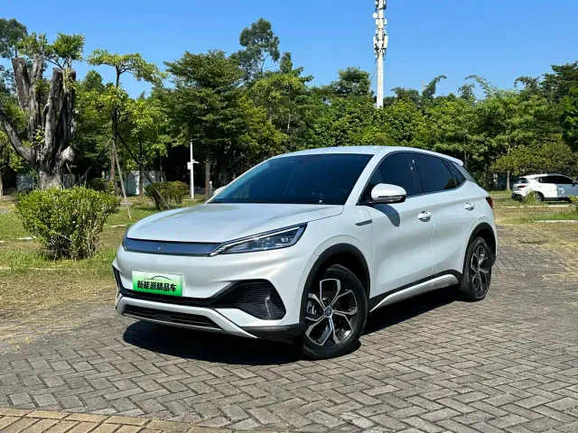 Фотография автомобиля — BYD Yuan PLUS