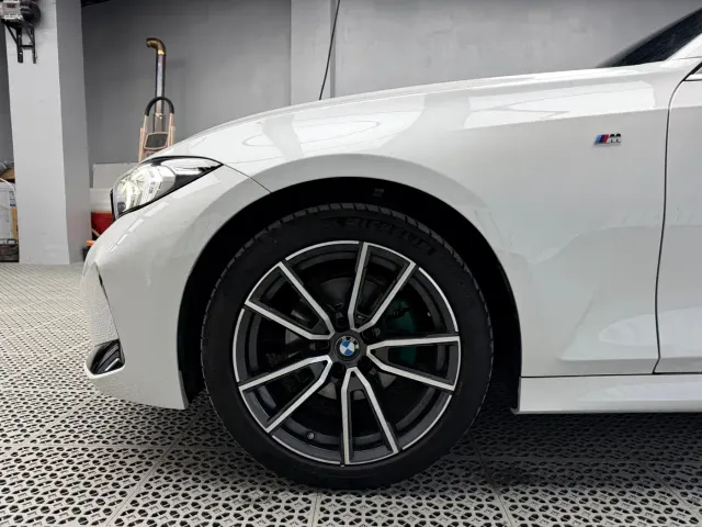 BMW 3 Series — Фото автомобиля 7