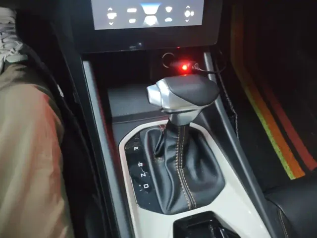 Dongfeng Yixuan GS — Фото автомобиля 13