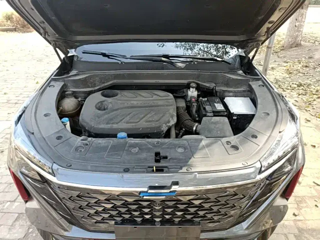Changan Z6 — Фото автомобиля 19