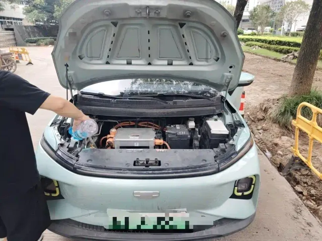 Geely Geometry E Firefly — Фото автомобиля 10