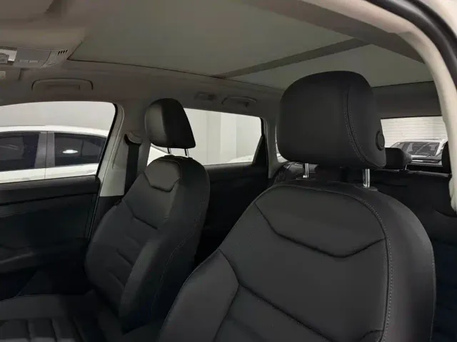 Volkswagen Tharu — Фото автомобиля 7
