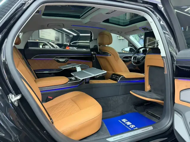 Audi A8 — Фото автомобиля 8
