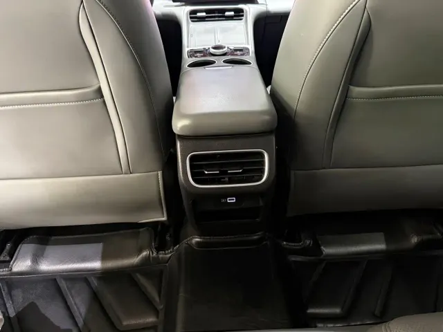 Geely Galaxy L6 — Фото автомобиля 18