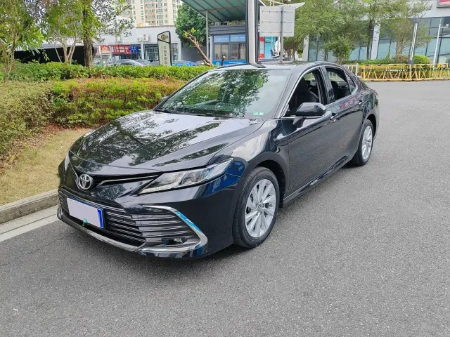 Фотография автомобиля — Toyota Camry