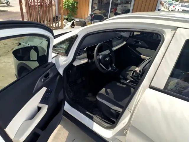 Geely Geometry E Firefly — Фото автомобиля 15