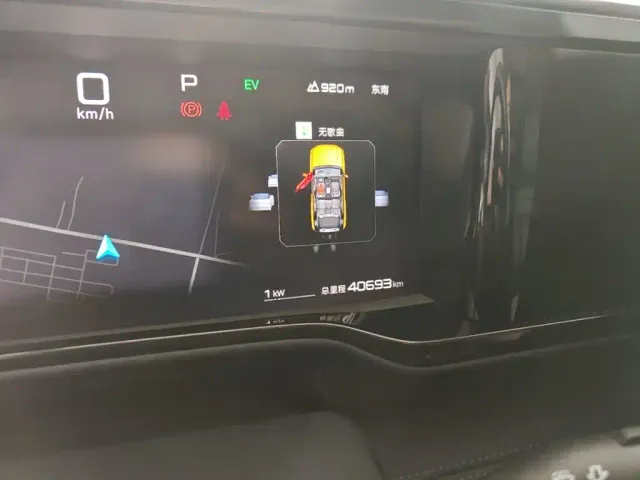 BYD FangChengBao Leopard 5 — Фото автомобиля 11