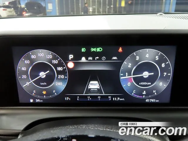 Kia Seltos Новый Seltos Бензин 1.6 турбо 2WD — Фото автомобиля 8