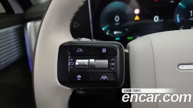 Hyundai Santa Fe MX5 — Фото автомобиля 15