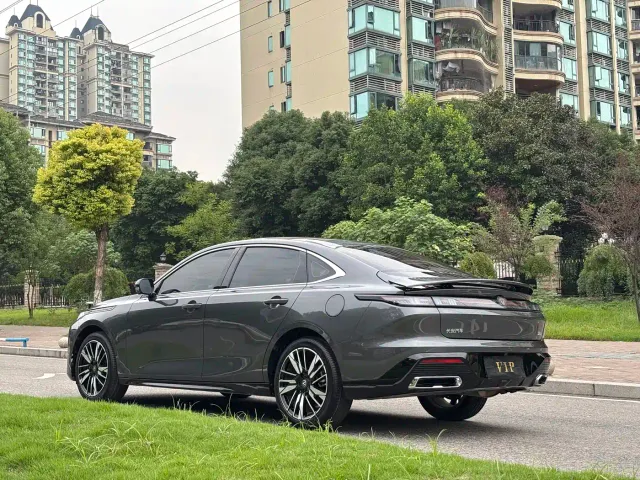 Changan Eado — Фото автомобиля 7