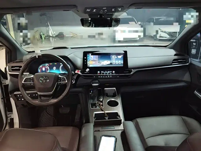 Toyota Granvia — Фото автомобиля 9