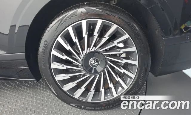 Hyundai Grandeur GN7 — Фото автомобиля 6