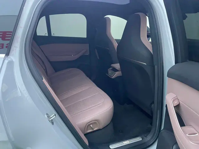 Nio EC6 — Фото автомобиля 11