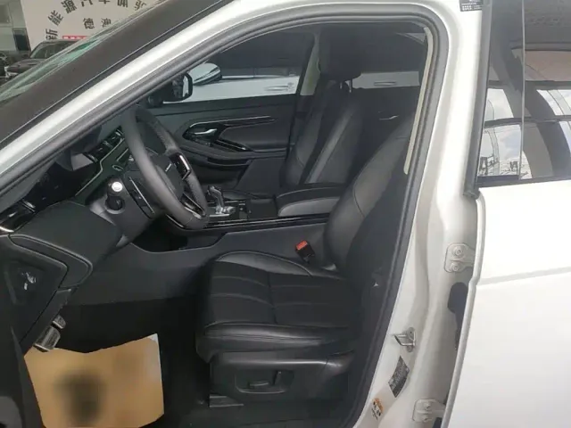 Land Rover Range Rover Evoque — Фото автомобиля 14