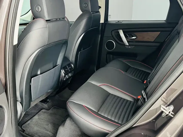 Land Rover Discovery Sport — Фото автомобиля 8