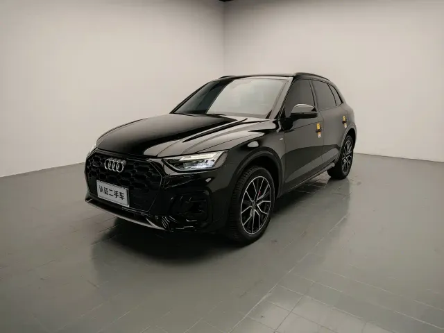 Фотография автомобиля — Audi Q5L