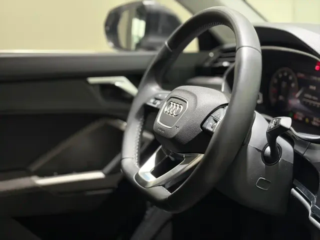 Audi Q3 — Фото автомобиля 17