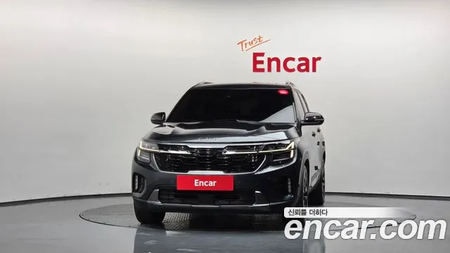 Kia Seltos — Фото автомобиля 3