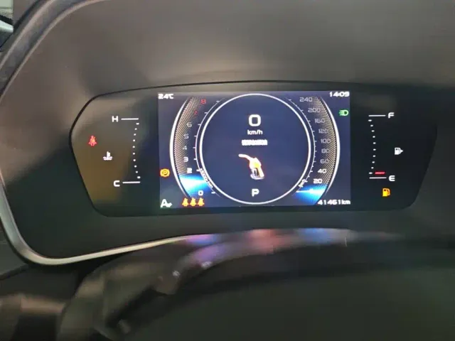 Geely Xingrui — Фото автомобиля 11