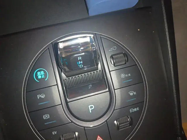 BYD Seal 06 — Фото автомобиля 10
