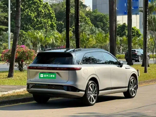 Xpeng G9 — Фото автомобиля 6