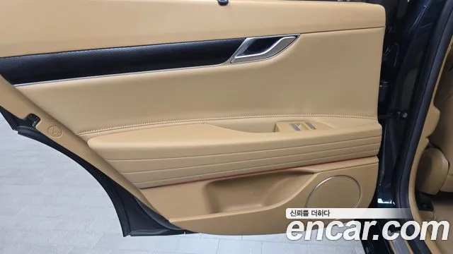 Genesis G80 RG3 — Фото автомобиля 14