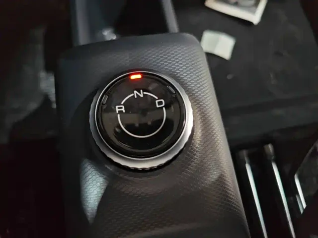 Wuling Zhiguang NEV — Фото автомобиля 13