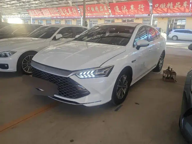 Фотография автомобиля — BYD Qin PLUS