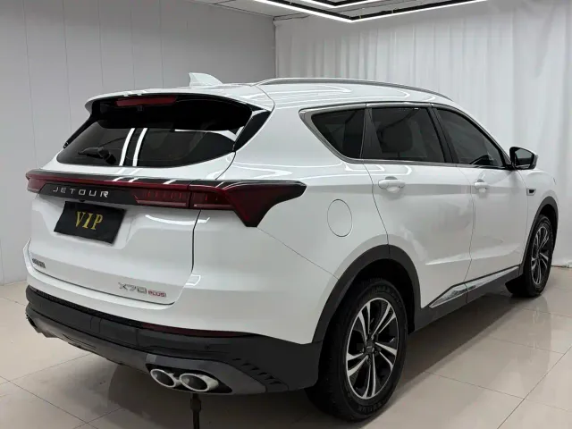 Jetour X70 Plus — Фото автомобиля 4