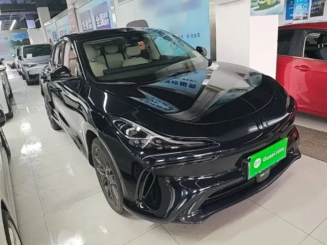 IM Motors LS6 — Фото автомобиля 3
