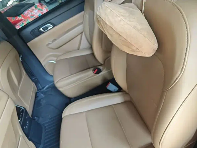Li Auto ONE — Фото автомобиля 16