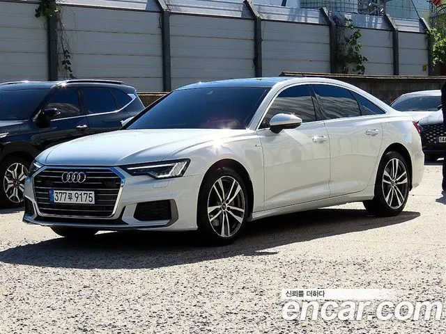 Audi A6 C8 — Фото автомобиля 2